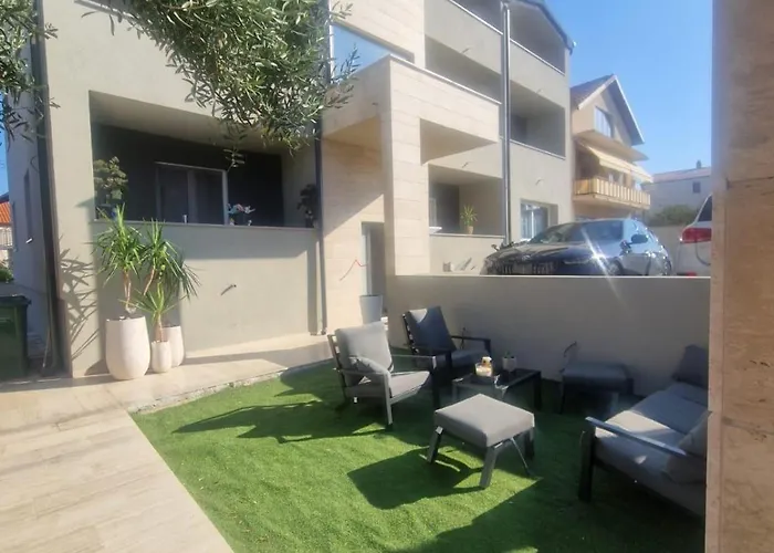 Apartment Mart Zadar