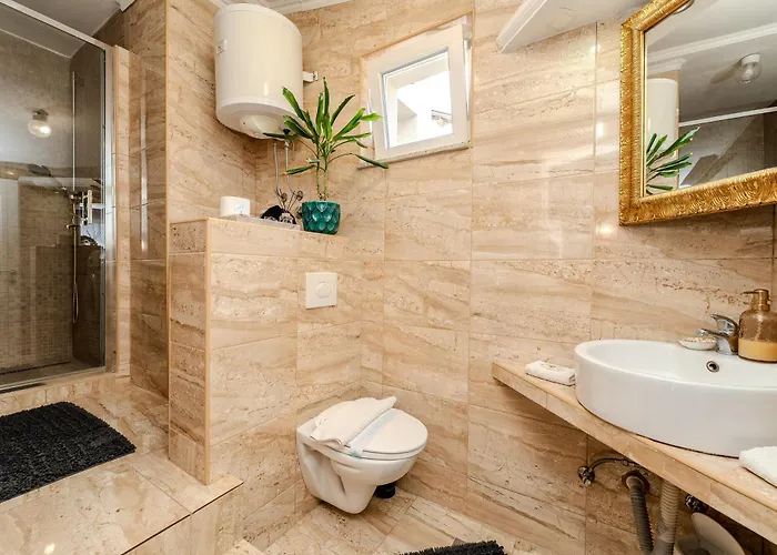 Mart Apartamento *